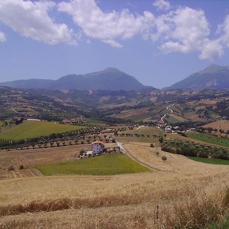 Agriturismo Il Vecchio Carro Campli Exteriér fotografie